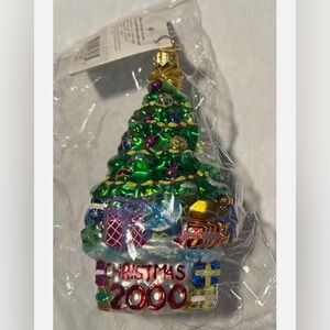 Christopher Radko Christmas 2000 tree trimmed ornament-Holiday, gift